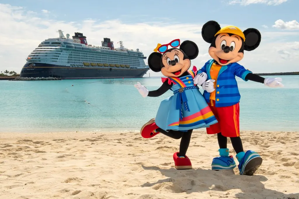 Disney Castaway Cay Mickey Minnie